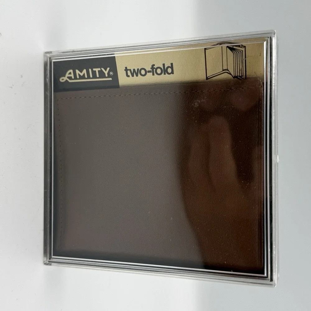 Vtg Brown Bifold Amity Cowhide Leather Wallet With Original Box